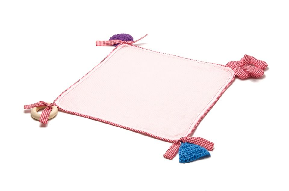 Nom nom nom...blankets.